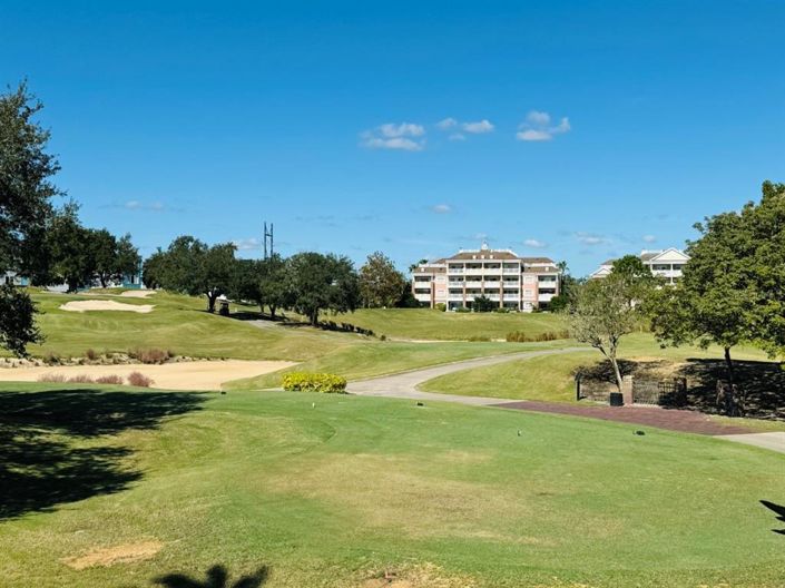 Image No.23-3 Bed Property for sale