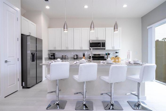 Image No.10-5 Bed Townhouse for sale