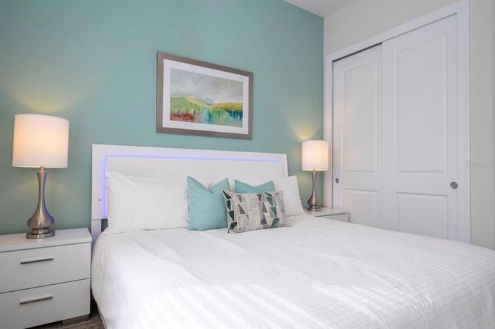 Image No.41-5 Bed Townhouse for sale