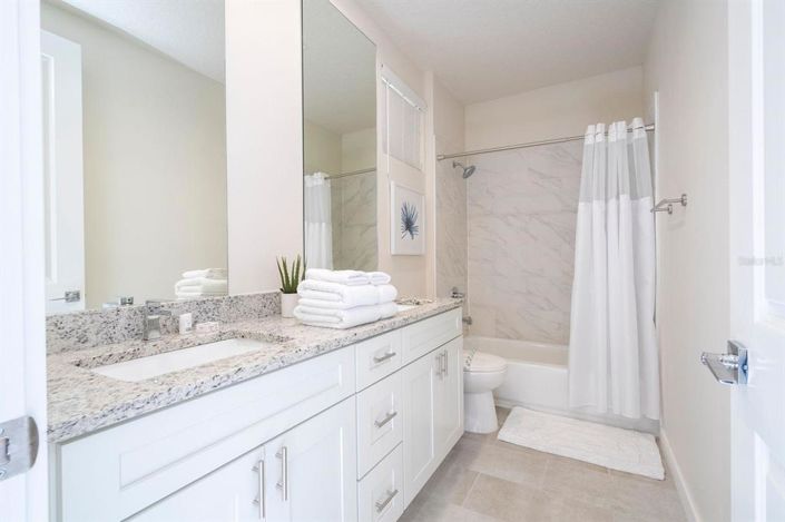 Image No.48-5 Bed Townhouse for sale