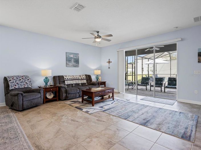 Image No.7-4 Bed Property for sale