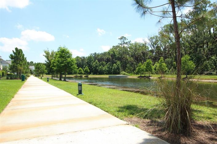 Image No.21-2 Bed Property for sale