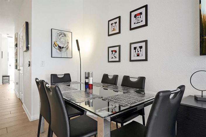 Image No.10-3 Bed Townhouse for sale