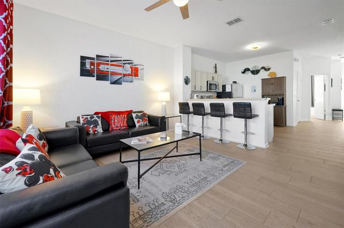 Image No.5-3 Bed Townhouse for sale