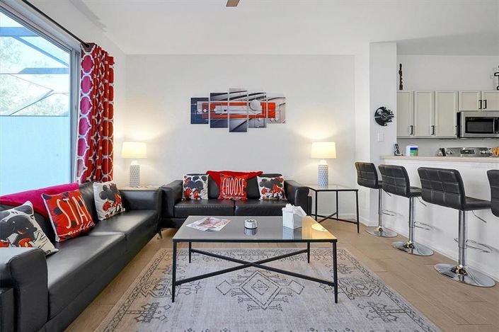 Image No.6-3 Bed Townhouse for sale