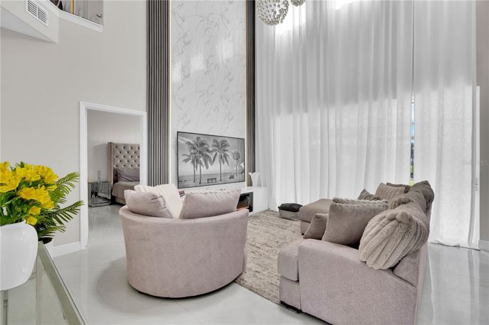 Image No.15-3 Bed Property for sale