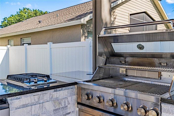 Image No.27-3 Bed Property for sale