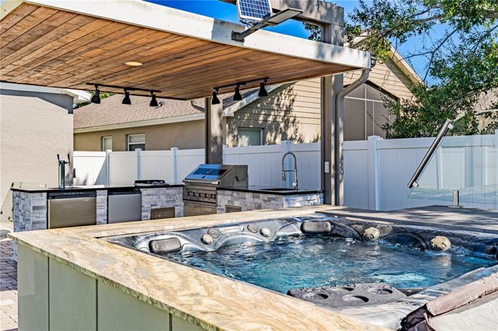 Image No.29-3 Bed Property for sale