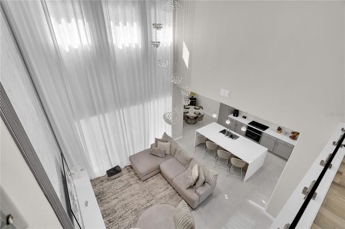 Image No.40-3 Bed Property for sale