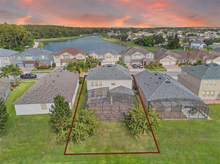 Image No.4-4 Bed Property for sale