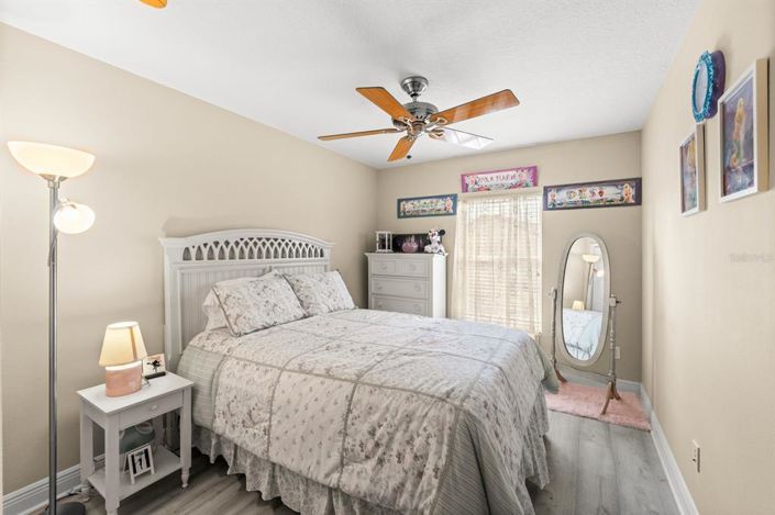 Image No.24-3 Bed Townhouse for sale