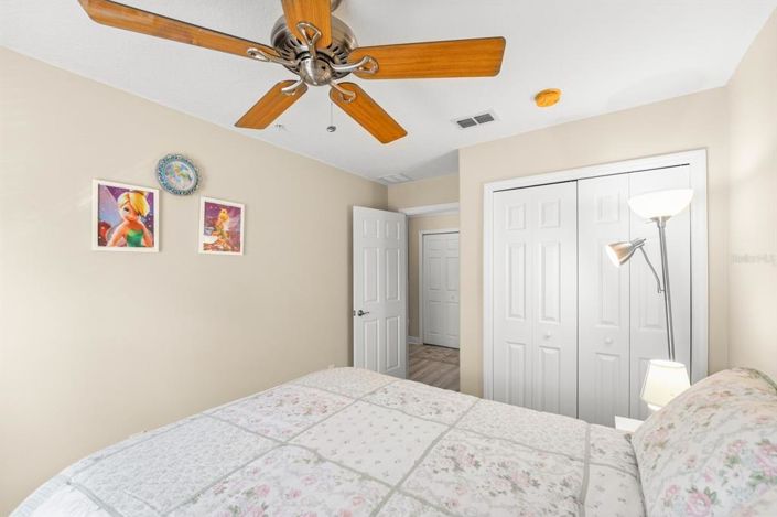 Image No.25-3 Bed Townhouse for sale