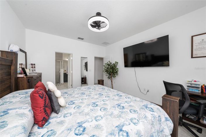 Image No.22-4 Bed Property for sale