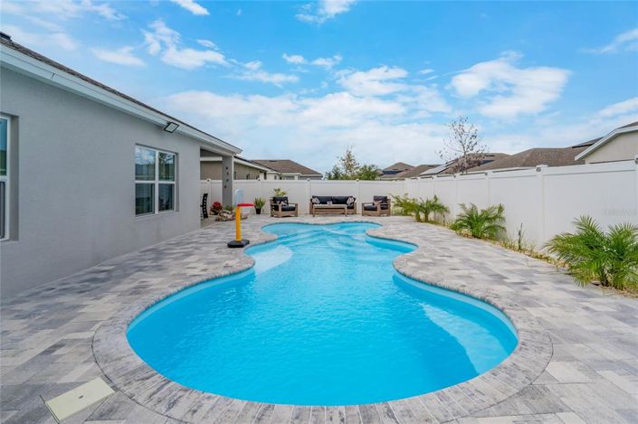 Image No.29-4 Bed Property for sale