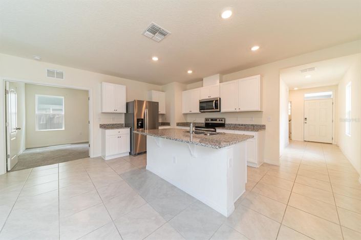 Image No.12-3 Bed Property for sale