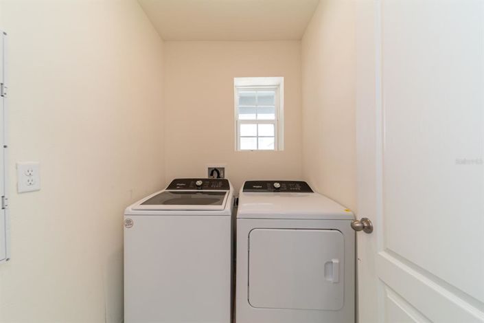 Image No.46-3 Bed Property for sale