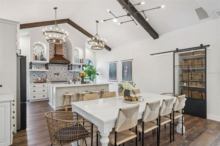 Image No.13-5 Bed Property for sale