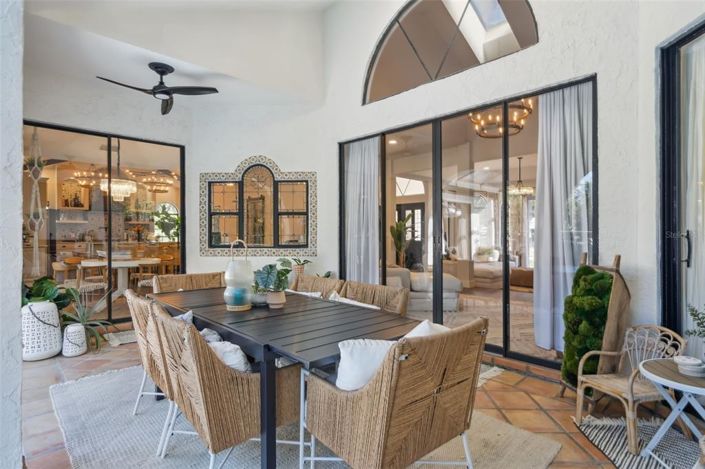 Image No.33-5 Bed Property for sale