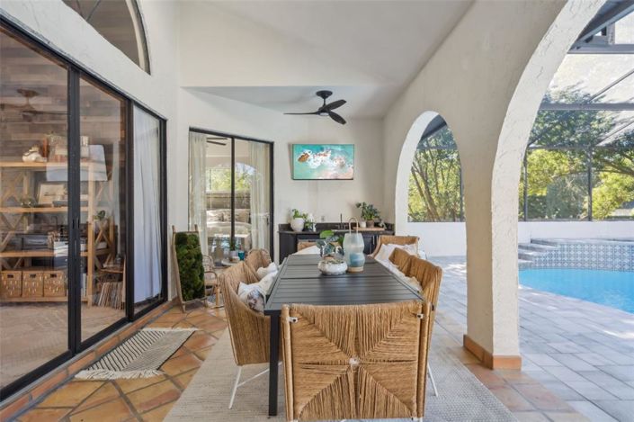 Image No.34-5 Bed Property for sale