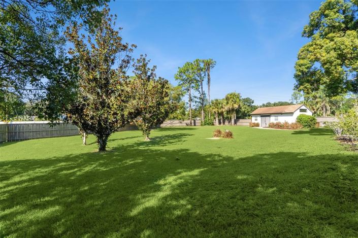 Image No.38-5 Bed Property for sale