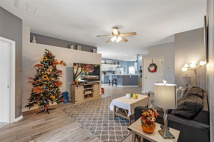 Image No.14-4 Bed Property for sale