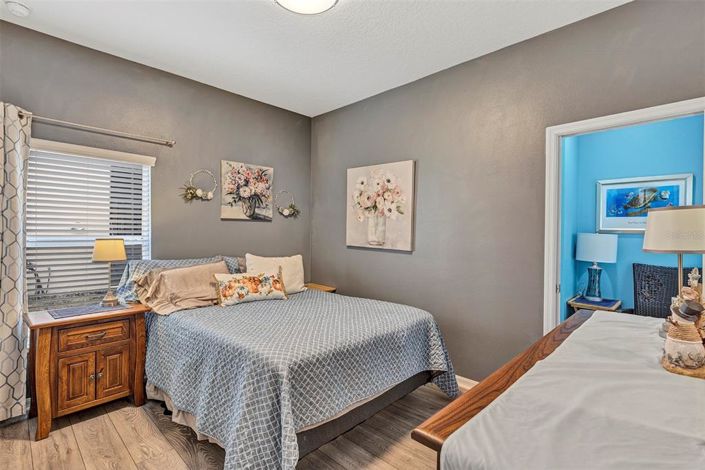 Image No.20-4 Bed Property for sale