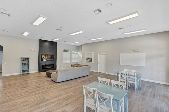 Image No.42-4 Bed Property for sale