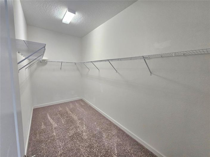 Image No.28-4 Bed Property for sale