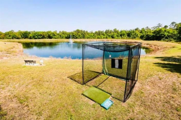 Image No.28-3 Bed Property for sale