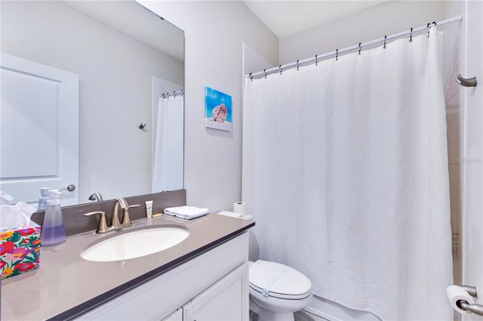 Image No.15-6 Bed Property for sale