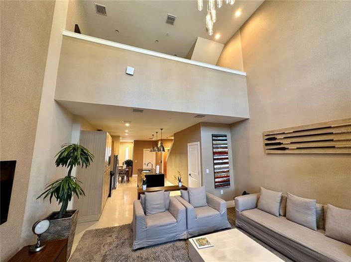 Image No.10-3 Bed Townhouse for sale