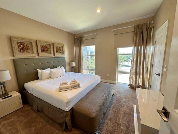 Image No.14-3 Bed Townhouse for sale