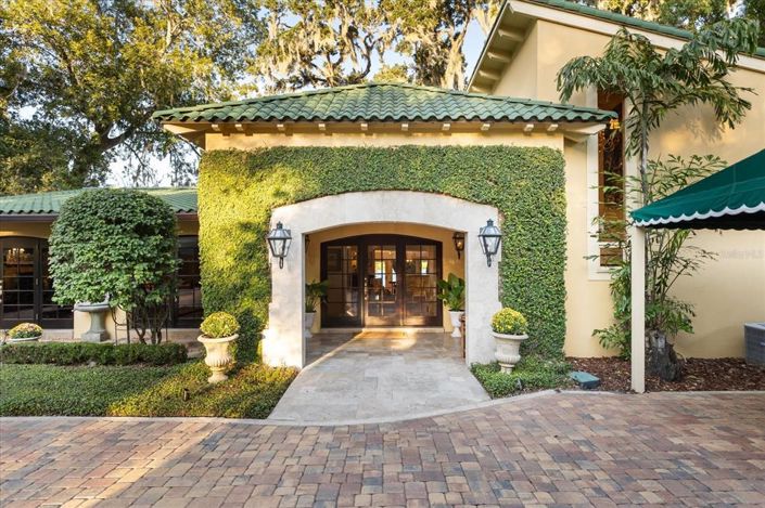 Image No.4-5 Bed Property for sale