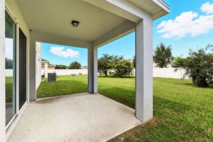 Image No.23-5 Bed Property for sale