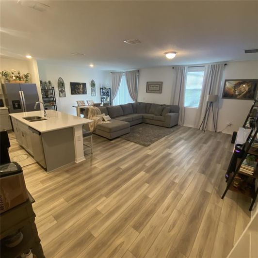 Image No.7-4 Bed Property for sale