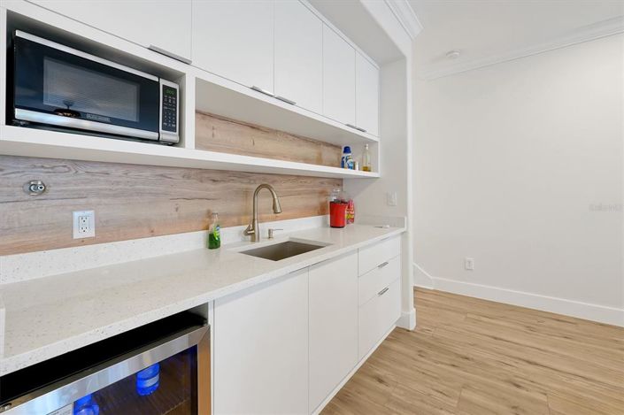 Image No.46-7 Bed Property for sale