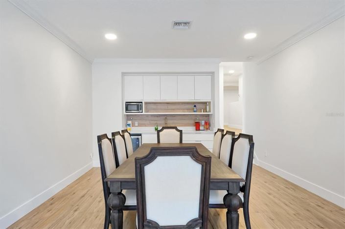 Image No.47-7 Bed Property for sale