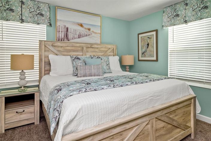 Image No.29-8 Bed Property for sale