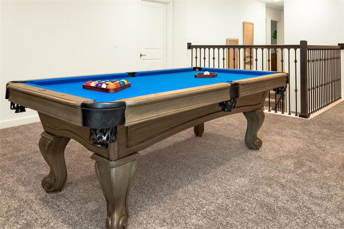 Image No.49-8 Bed Property for sale