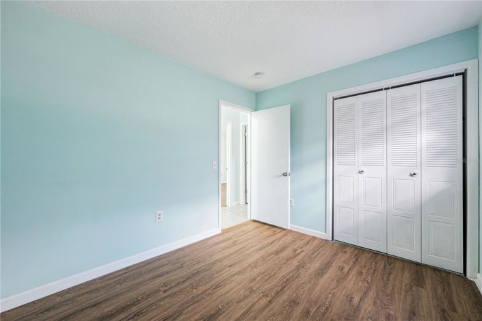 Image No.17-3 Bed Property for sale