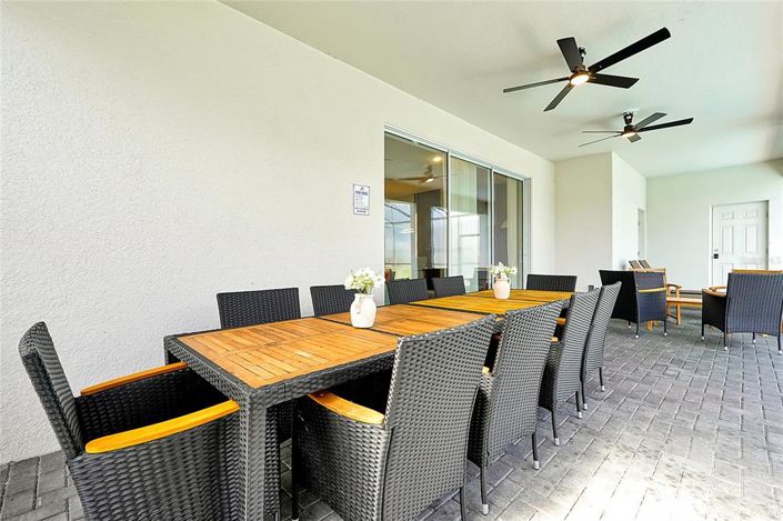 Image No.22-10 Bed Property for sale