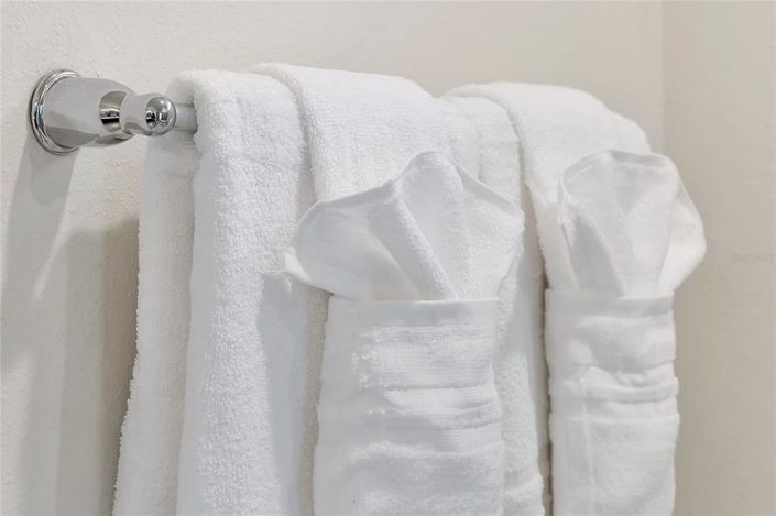 Image No.41-10 Bed Property for sale