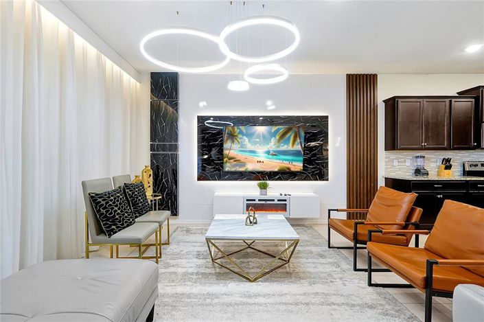 Image No.9-10 Bed Property for sale