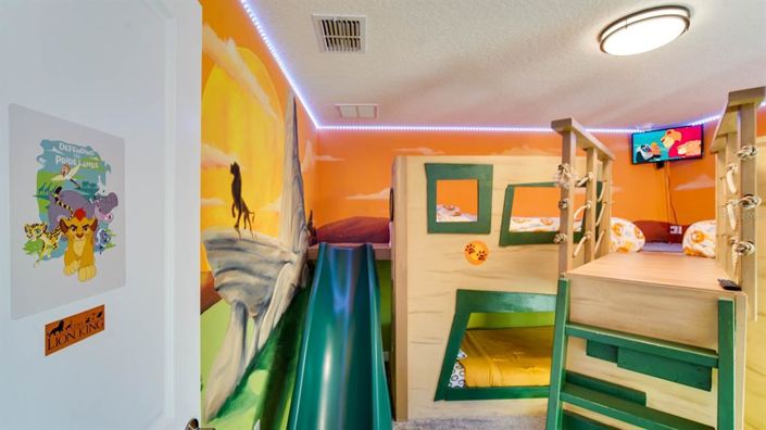 Image No.12-7 Bed Property for sale