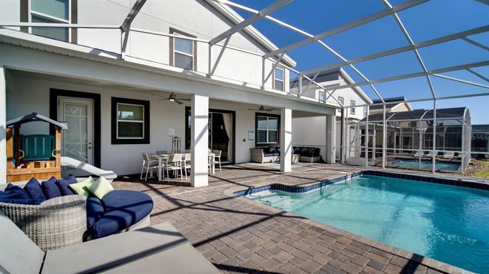 Image No.52-7 Bed Property for sale