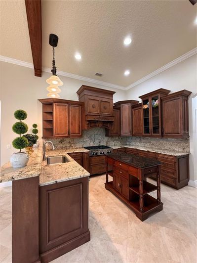 Image No.13-4 Bed Property for sale