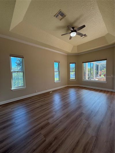 Image No.28-4 Bed Property for sale