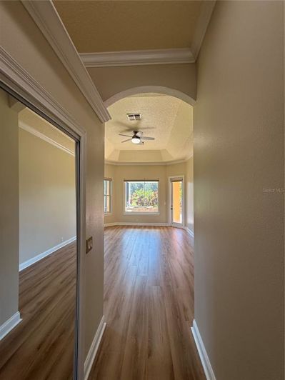 Image No.30-4 Bed Property for sale