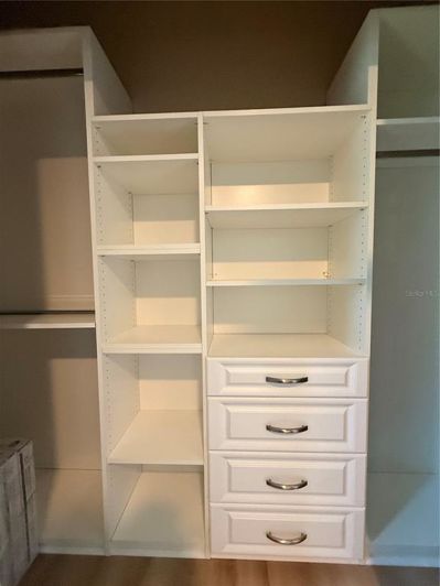 Image No.41-4 Bed Property for sale