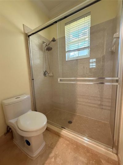 Image No.43-4 Bed Property for sale